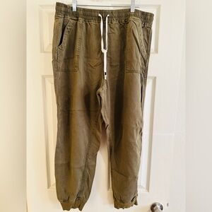 Dear John Olive Joggers